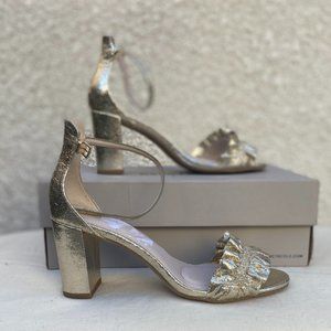 Reaction Kenneth Cole  Rise Ruffle Gold Sandal